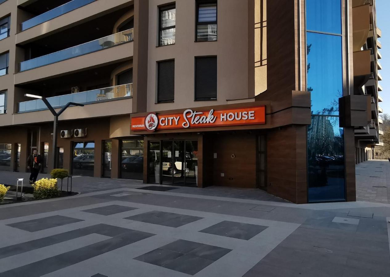 City Heez Apartman Apartment Tuzla Exterior photo